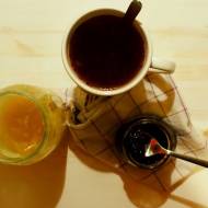 Herbata z konfiturą z cytryńca i miodem