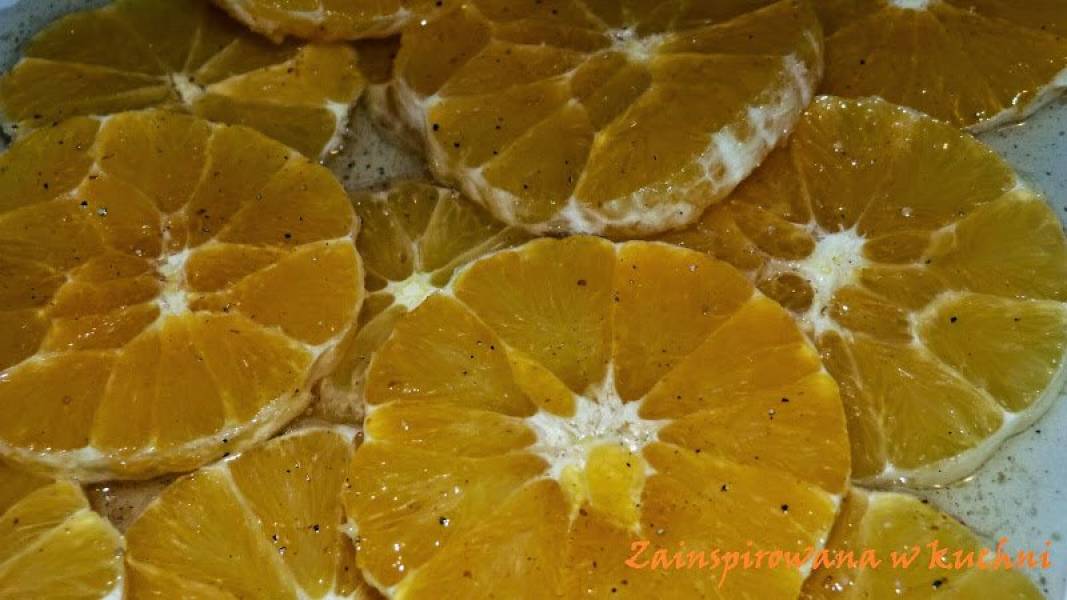 Schłodzone pomarańcze w karmelu Nigelli