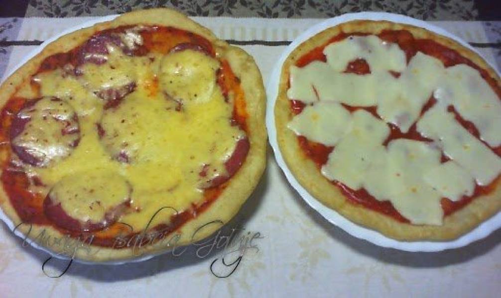 Pizza z Patelni – Szybka i Smaczna
