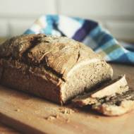 Chleb pełnoziarnisty na drożdżach