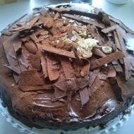 Tort czekoladowo-marcepanowy