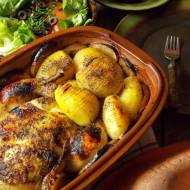 Kurczak i ziemniaki w garnku rzymskim