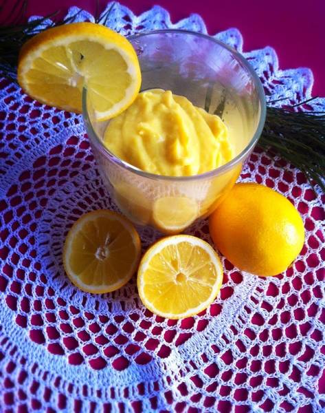 Odchudzony lemon curd