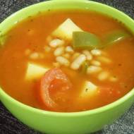 Zupa fasolowo-pomidorowa