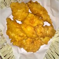 Kawałki kurczaka w chrupiącej, złotej panierce ala'KFC