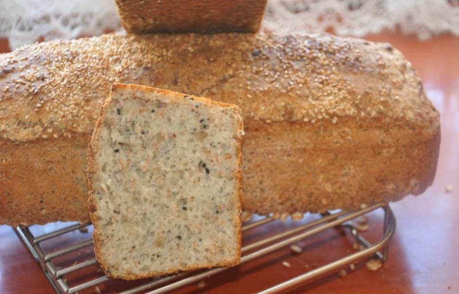 chleb z  chia-szałwią hiszpańską=== chia-pane con salvia spagnolo