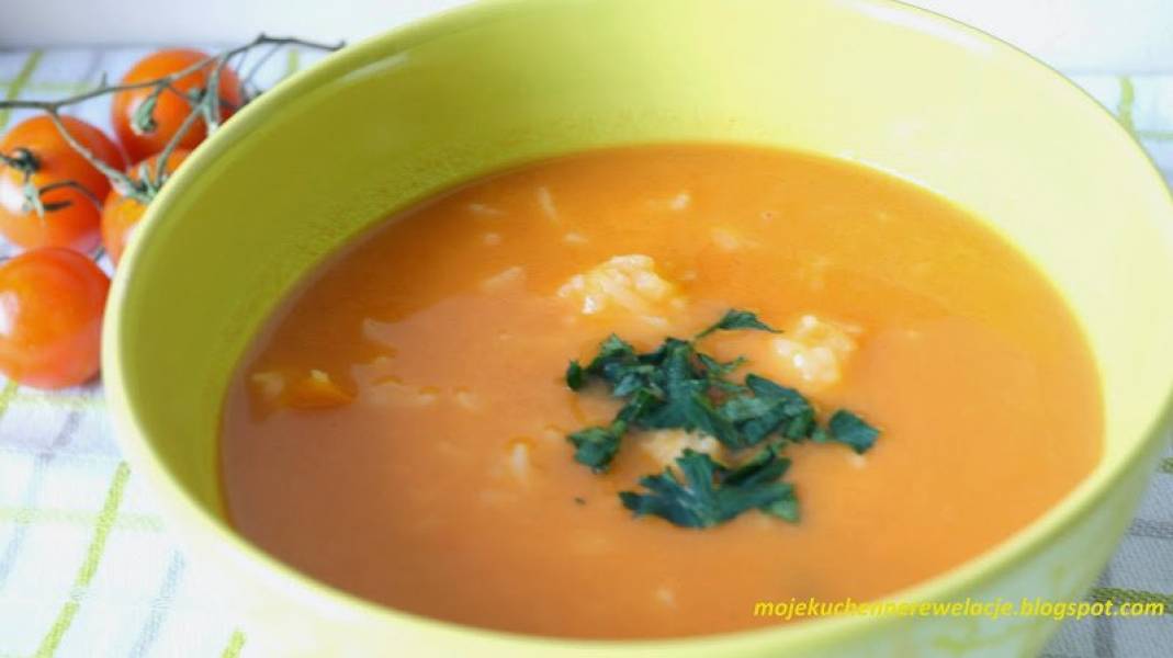 Kremowa zupa pomidorowa z ryżem