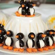 urocze pingwinki dekoracją nie tylko stołu komunijnego