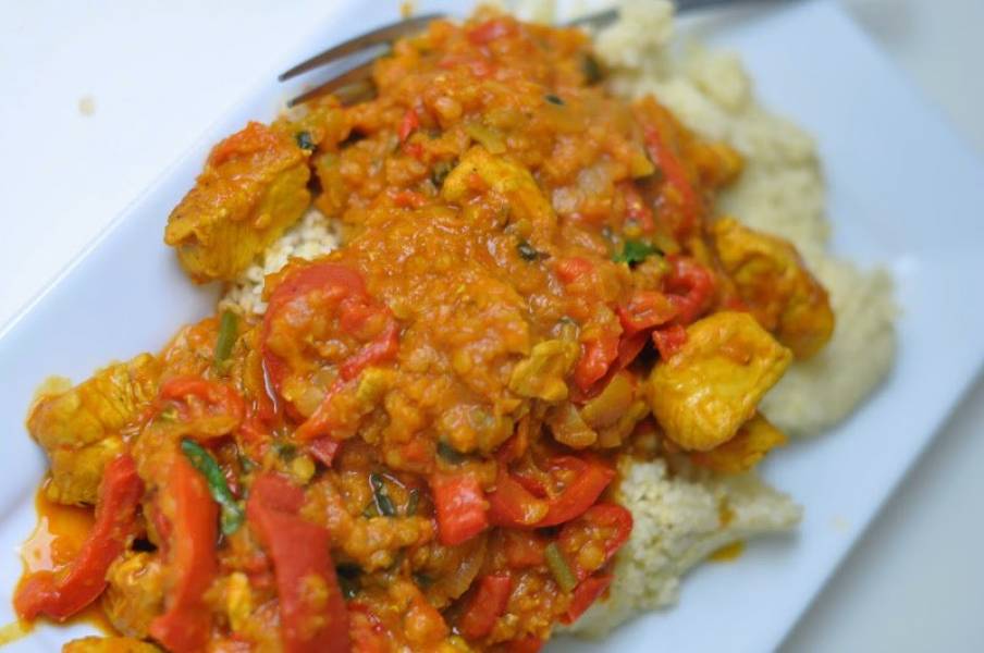 Curry z soczewicą i papryką