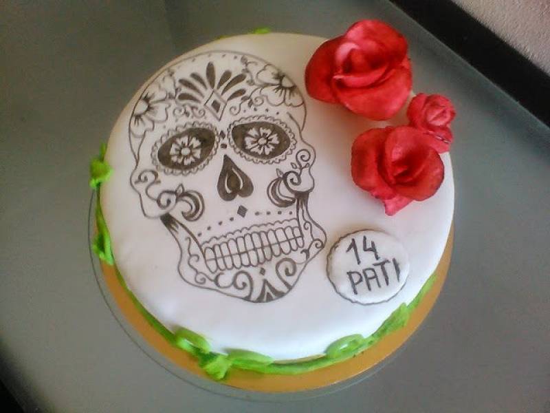 Tort sugar skull