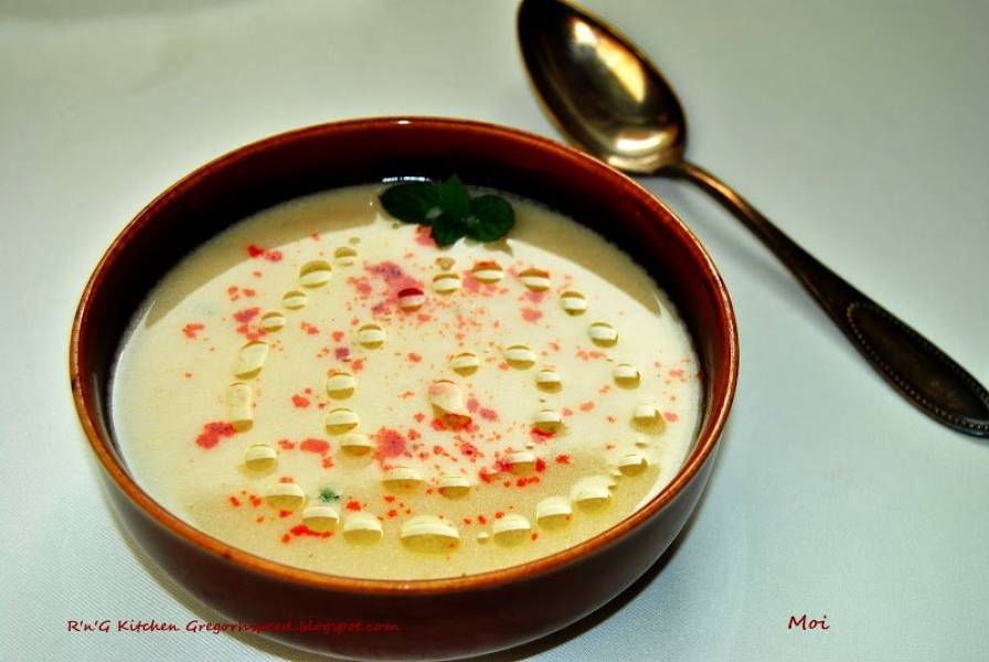 Yoğurt Çorbası (zupa jogurtowa)