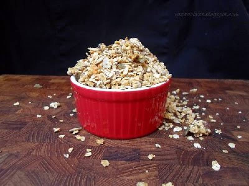 Uzależnienie - granola z ziarenkami