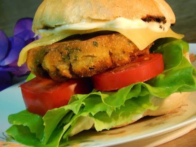 Domowy fish burger