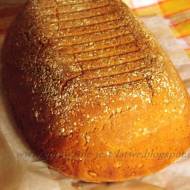 Chleb żurkowy w garnku rzymskim