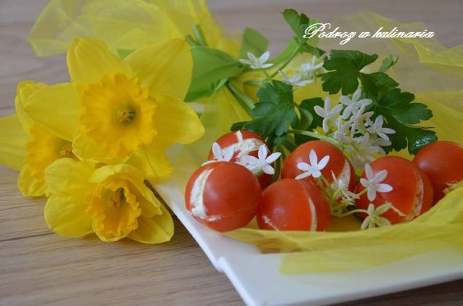,,Bukiet pomidorkowych tulipanów z nadzieniem ricotty’’
