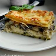 Lasagne z kurczakiem i cukinią w sosie pieczarkowym