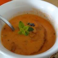 Tomato soup with coconut milk and balsamico