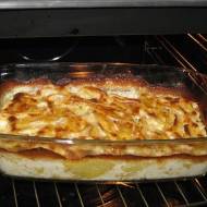 Porady kuchenne: Czyścimy brudny piekarnik – praktyczne wskazówki