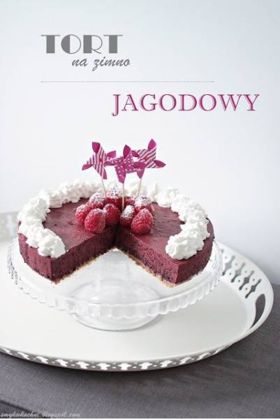 Jagodowa subtelność na spodzie z otrębami...Chwila zapomnienia ;-)