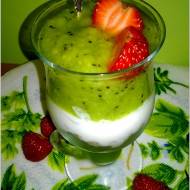 Lekki zielony pucharek - zdrowo i owocowo