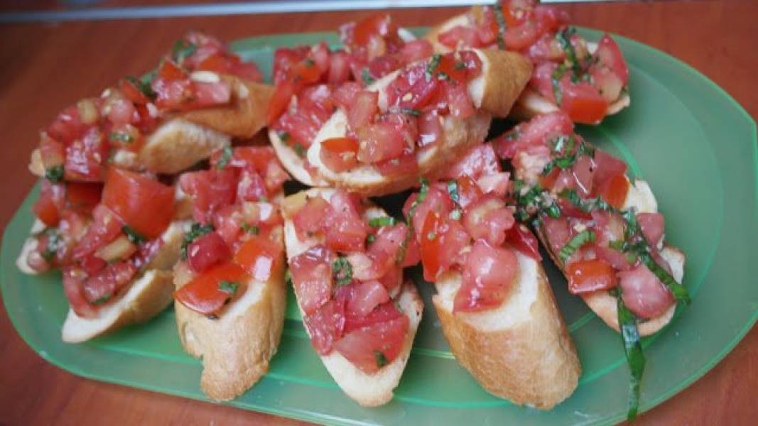 BRUSCHETTA-włoska przekąska