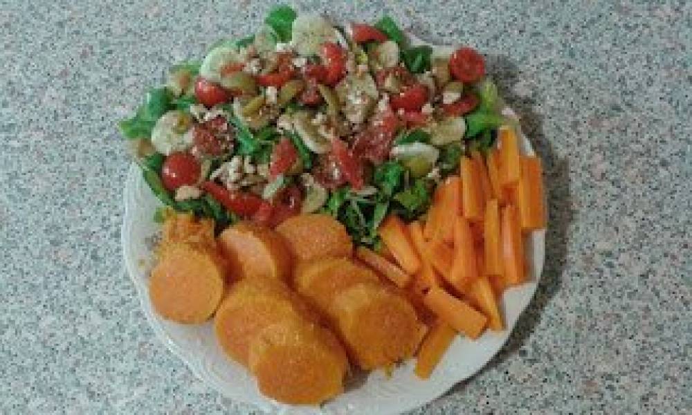 Batat + marchewka + sałatka z migdałami