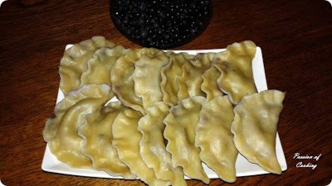 Pierogi z jagodami