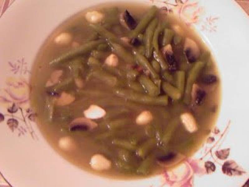 Zupa z fasolki szparagowej po Senatorsku
