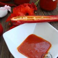 Ostry domowy ketchup z papryki i chili