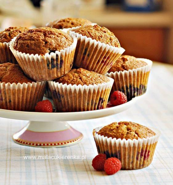 Muffiny bez mąki pszennej z owocami (bez glutenu)