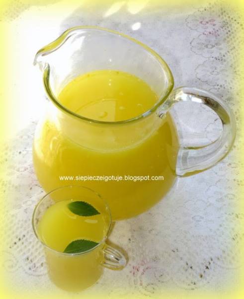 Lemoniada cytrynowo-pomarańczowa