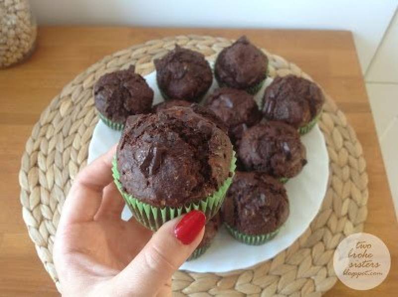 Muffinki obłędnie czekoladowe z cukinią