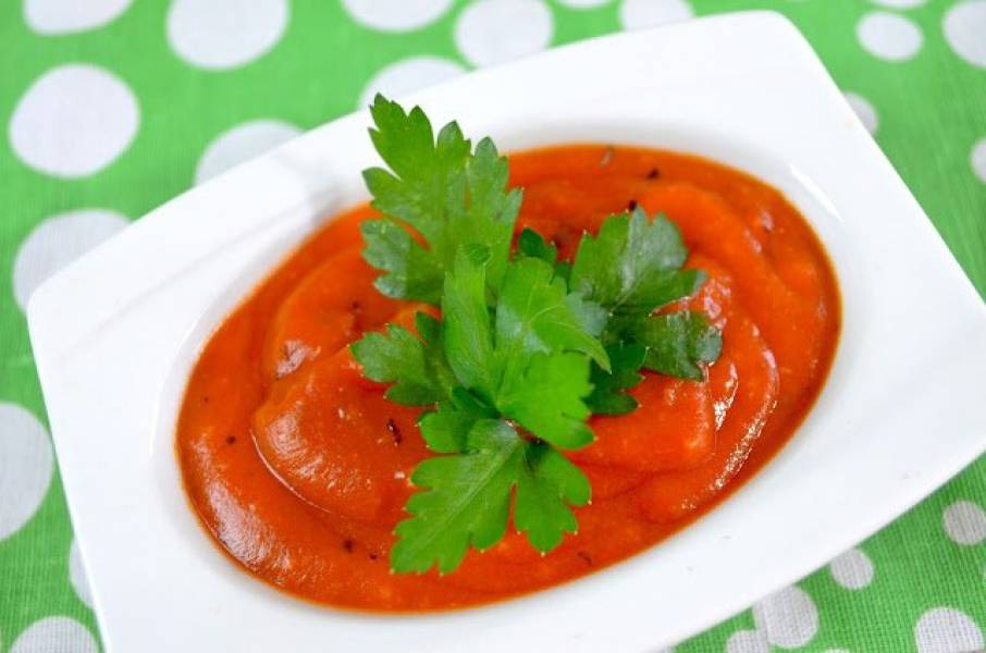 Błyskawiczny sos pomidorowy + film