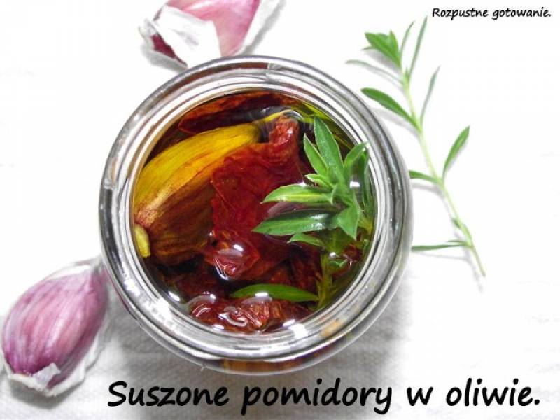 Suszone pomidory w oliwie.