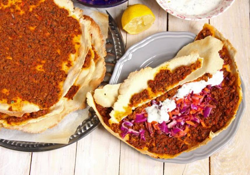 Lahmacun - turecka pizza