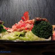 Sałatka z tuńczyka i brokuła