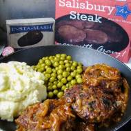 SALISBURY STEAK i INSTA-MASH – FALLOUT – Stek Salisbury i kremowe puree ziemniaczane