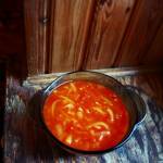 Zupa/leczo pomidorowe z makaronem z cukinii (porcja - ok. 195 kcal)
