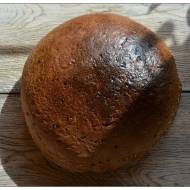 Orkiszowo-zytni chleb z siemieniem lnianym, na zakwasie