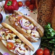 Hot – dogi z kurczakiem marynowanym w białym pieprzu i chilli