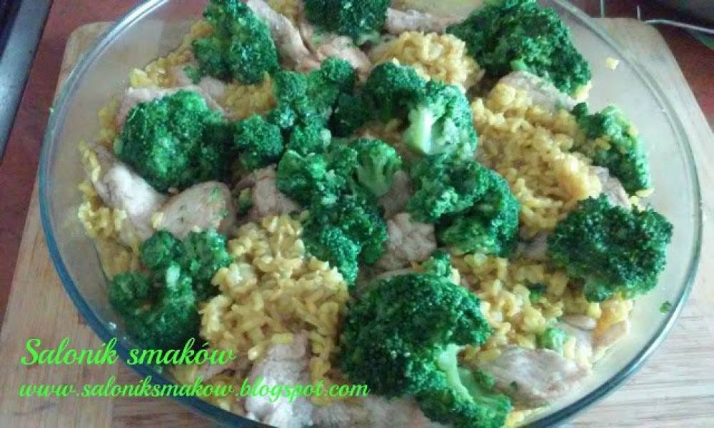 Kurczak z ryżem i brokułami
