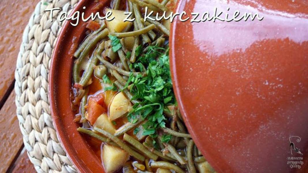 Tagine  z kurczakiem i oliwkami