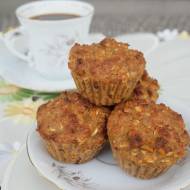 Muffinki razowe z orzechami i marchewką (bez pszenicy, bez cukru)