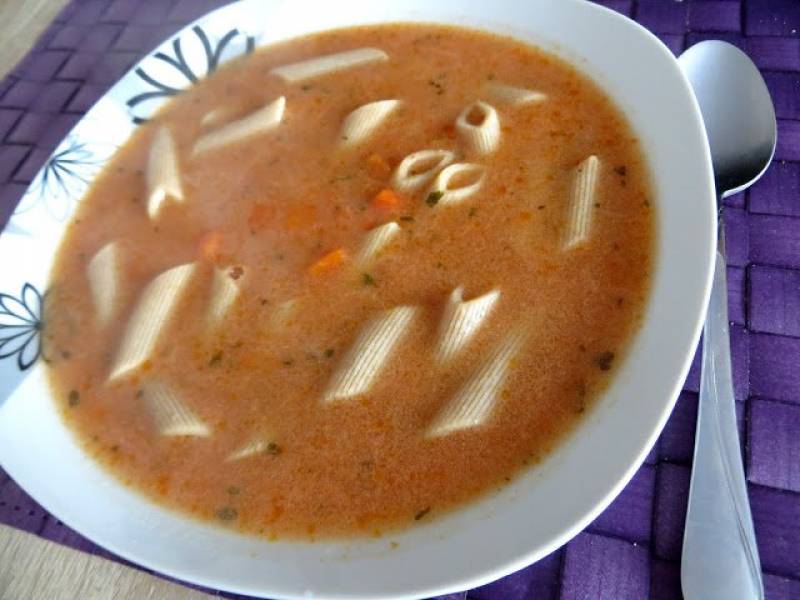 Zupa pomidorowa.