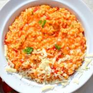 Pomidorowe risotto z papryką