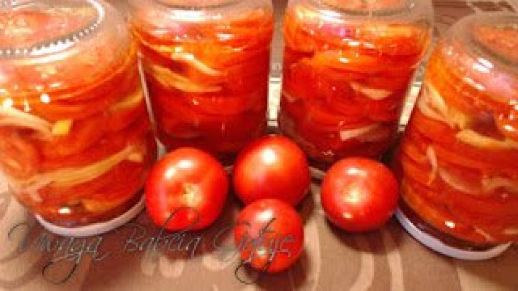 Sałatka z Czerwonych Pomidorów na Zimę
