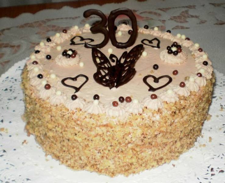 Tort orzechowy z masą nutella :-)   1 urodzinki bloga,urodziny brata i 100 post :-)