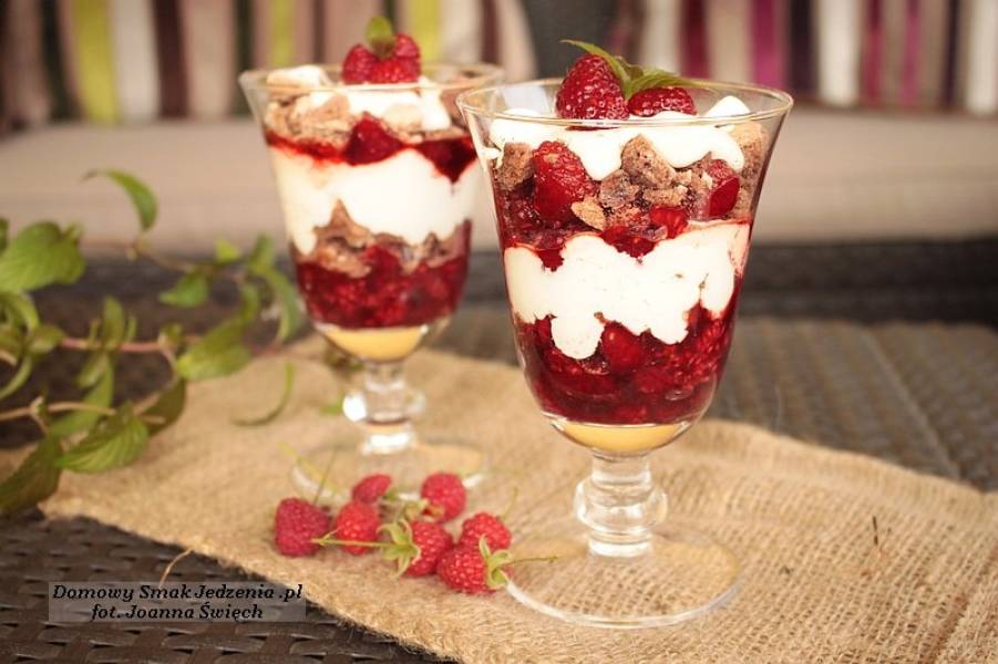 eton mess z malinami