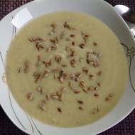 Zupa krem z cukinii z serem pleśniowym