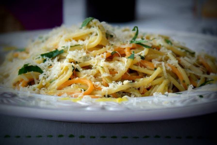 Spaghetti ai funghi e mascarpone